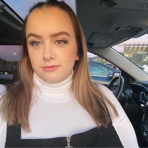 Meet your Posher, Savannah